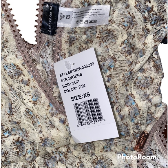 New Daydream Nation Strangers Bodysuit XS - Picture 11 of 11